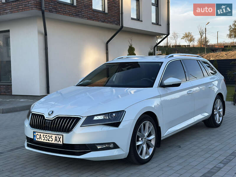 Универсал Skoda Superb 2016 в Умани фото Универсал Skoda Superb 2016 в Умани