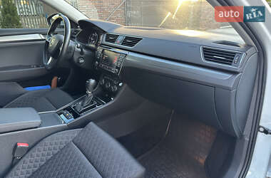 Универсал Skoda Superb 2016 в Умани