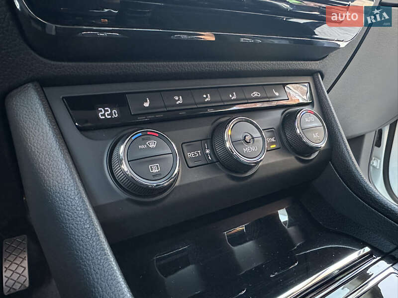 Универсал Skoda Superb 2016 в Умани фото 55 Универсал Skoda Superb 2016 в Умани