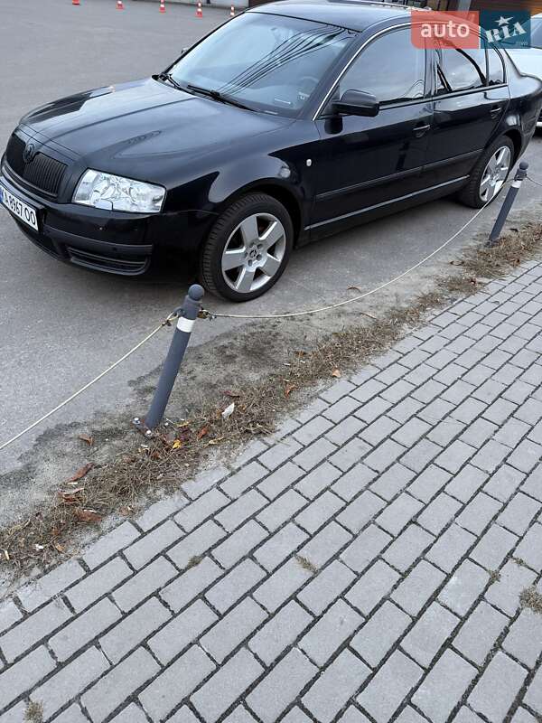Лифтбек Skoda Superb 2004 в Киеве фото 5 Лифтбек Skoda Superb 2004 в Киеве