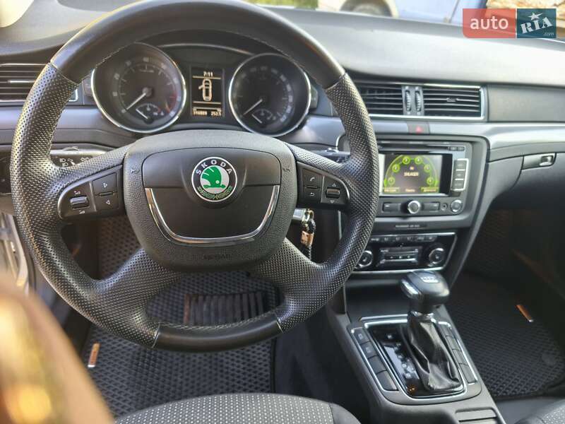 Універсал Skoda Superb 2011 в Дніпрі фото 21 Універсал Skoda Superb 2011 в Дніпрі