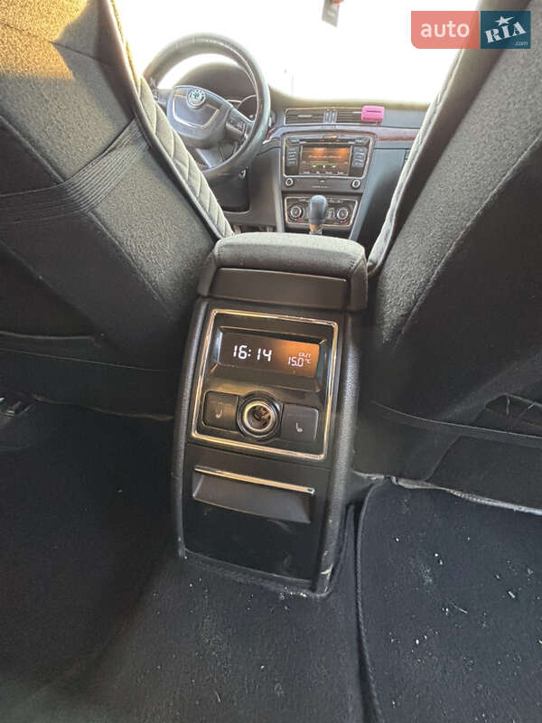 Лифтбек Skoda Superb 2012 в Иршаве фото 4 Лифтбек Skoda Superb 2012 в Иршаве