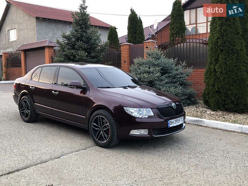 Ліфтбек Skoda Superb 2009 в Теплодарі