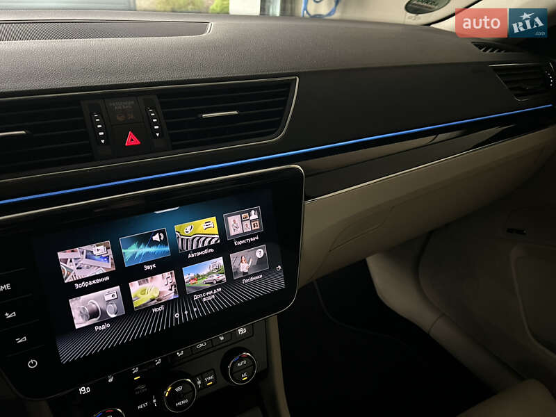 Ліфтбек Skoda Superb 2020 в Львові