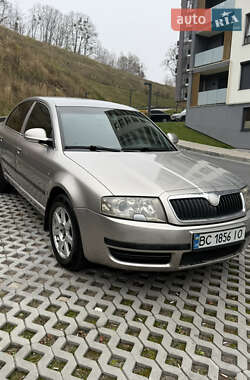 Ліфтбек Skoda Superb 2006 в Львові