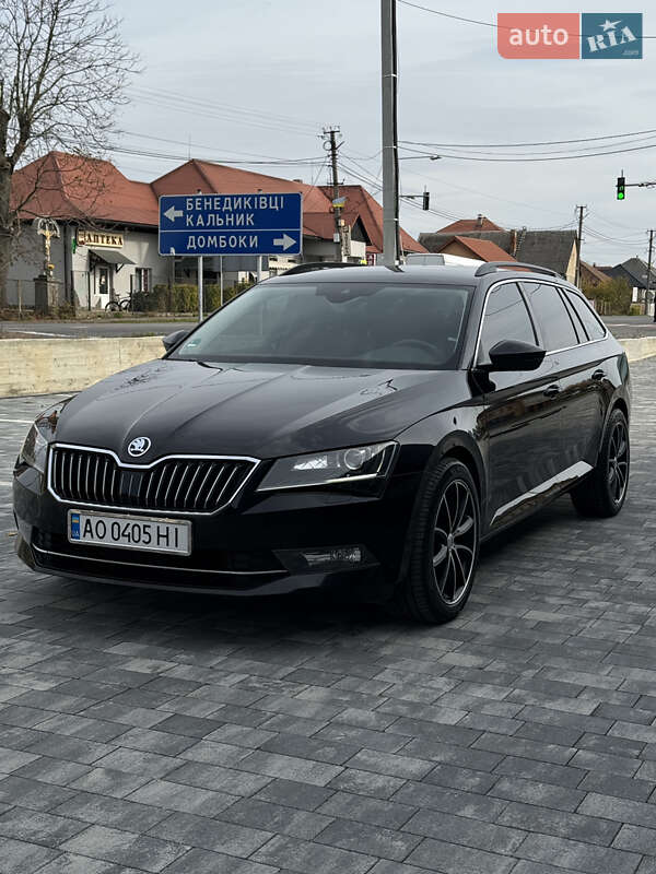 Універсал Skoda Superb 2018 в Мукачевому