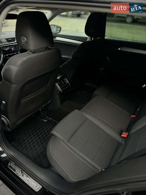 Універсал Skoda Superb 2018 в Мукачевому