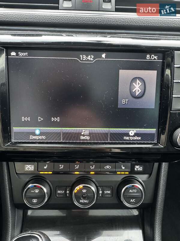 Универсал Skoda Superb 2016 в Киеве фото 41 Универсал Skoda Superb 2016 в Киеве