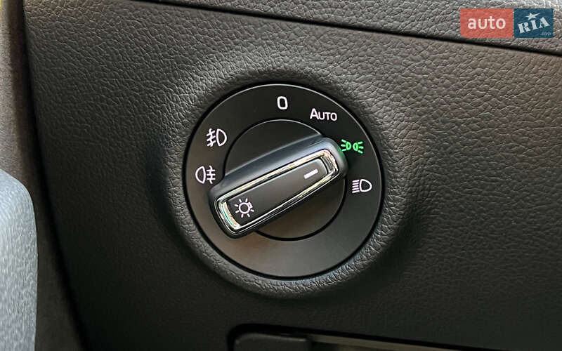 Універсал Skoda Superb 2018 в Львові фото 18 Універсал Skoda Superb 2018 в Львові