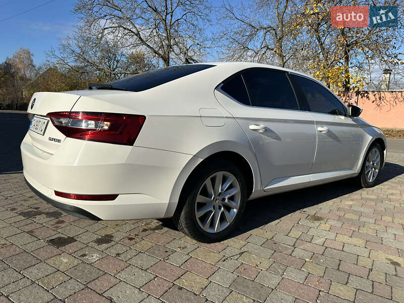 Лифтбек Skoda Superb 2016 в Мукачево фото 5 Лифтбек Skoda Superb 2016 в Мукачево