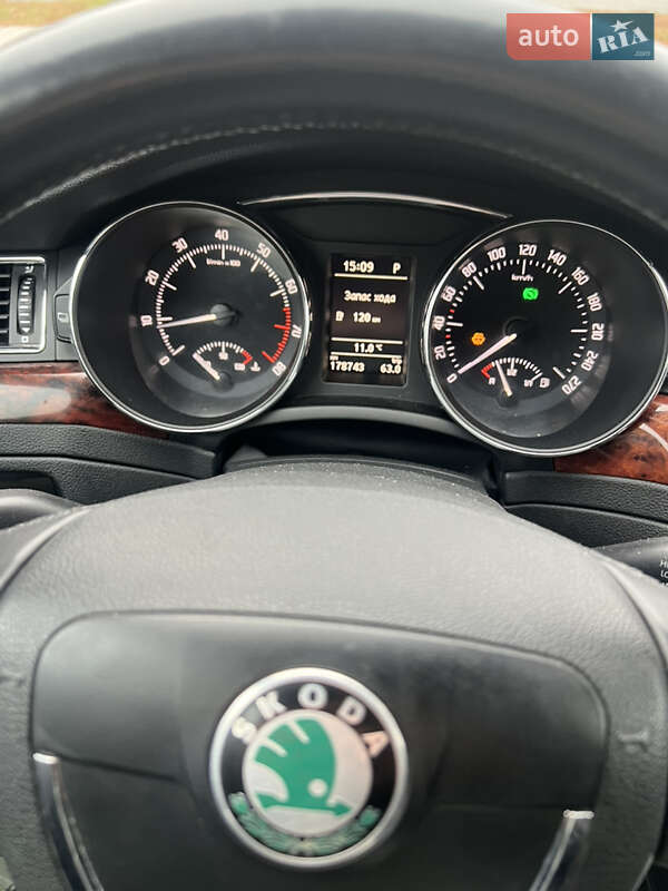 Лифтбек Skoda Superb 2012 в Луцке фото 27 Лифтбек Skoda Superb 2012 в Луцке