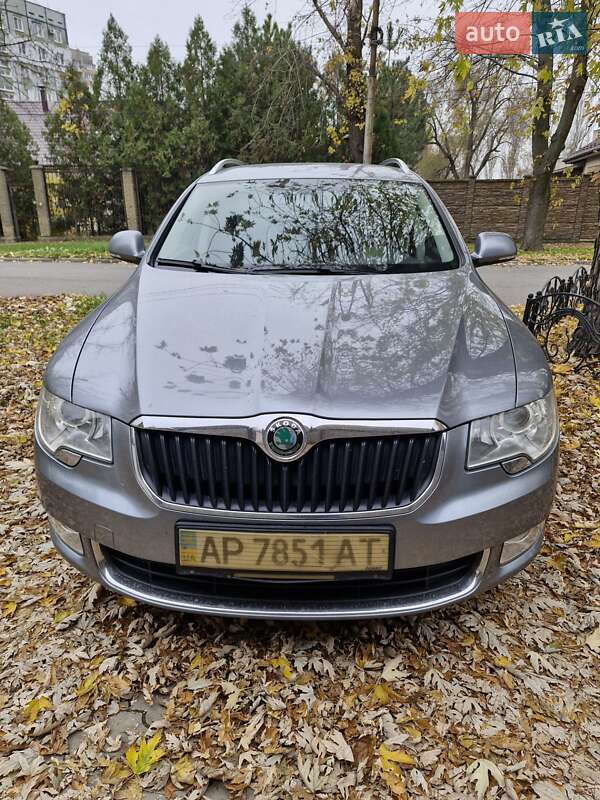 Skoda Superb 2012