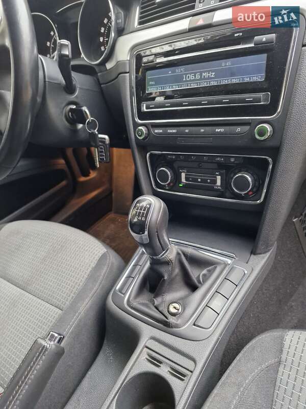 Универсал Skoda Superb 2012 в Запорожье