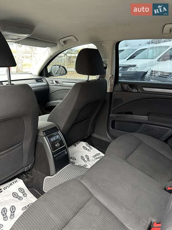 Ліфтбек Skoda Superb 2010 в Смілі фото 7 Ліфтбек Skoda Superb 2010 в Смілі