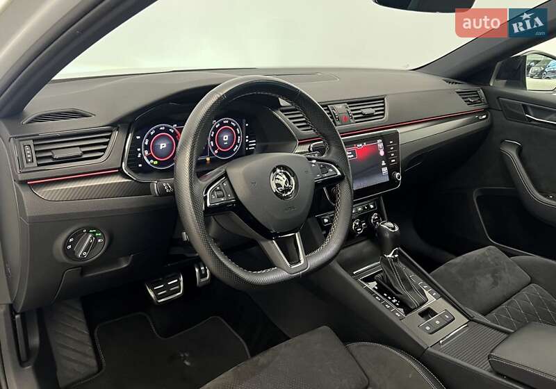 Універсал Skoda Superb 2020 в Вишгороді