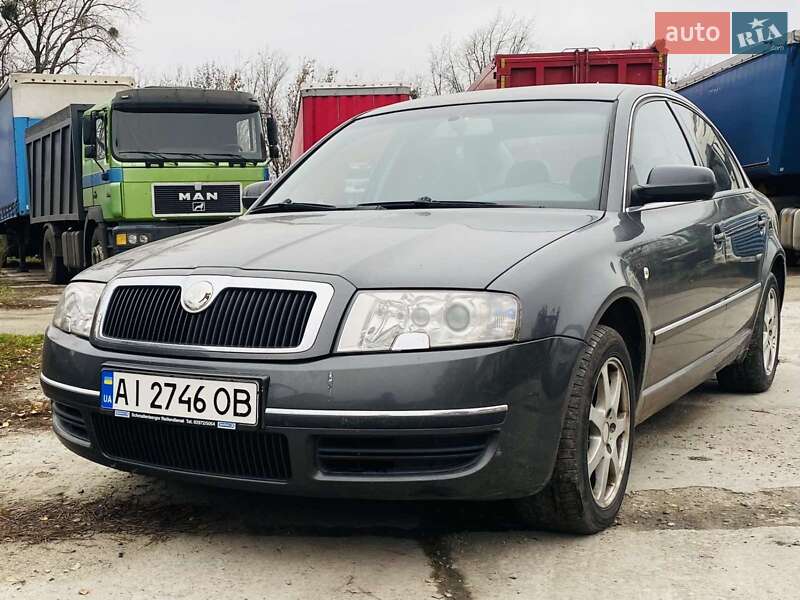 Skoda Superb 2002