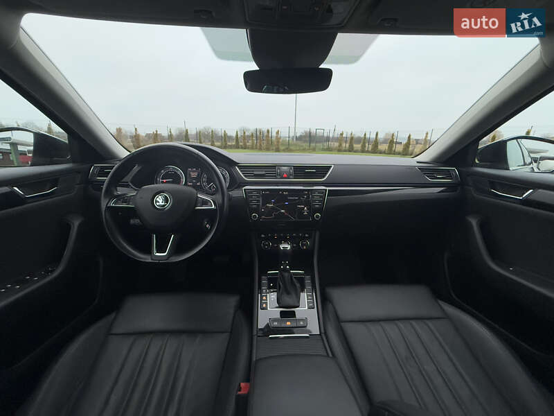 Лифтбек Skoda Superb 2017 в Луцке