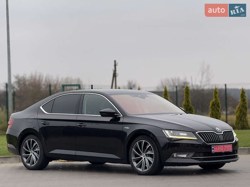 Лифтбек Skoda Superb 2017 в Луцке