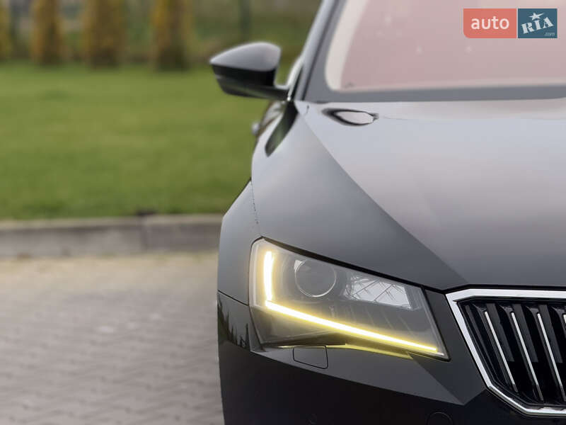 Лифтбек Skoda Superb 2017 в Луцке