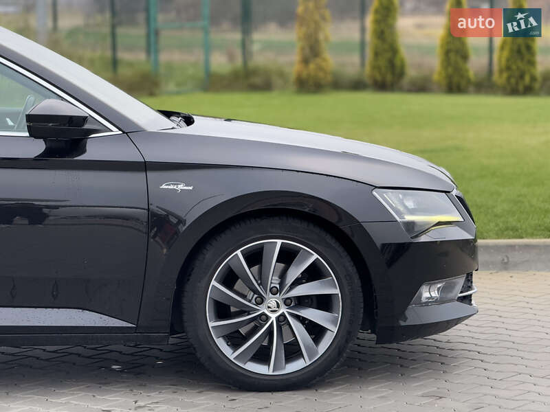 Лифтбек Skoda Superb 2017 в Луцке
