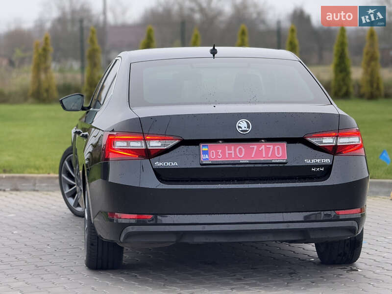 Лифтбек Skoda Superb 2017 в Луцке