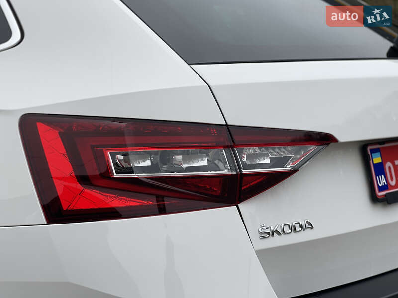 Универсал Skoda Superb 2016 в Радивилове