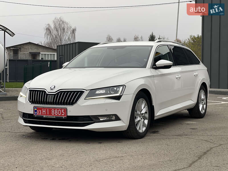Универсал Skoda Superb 2016 в Радивилове