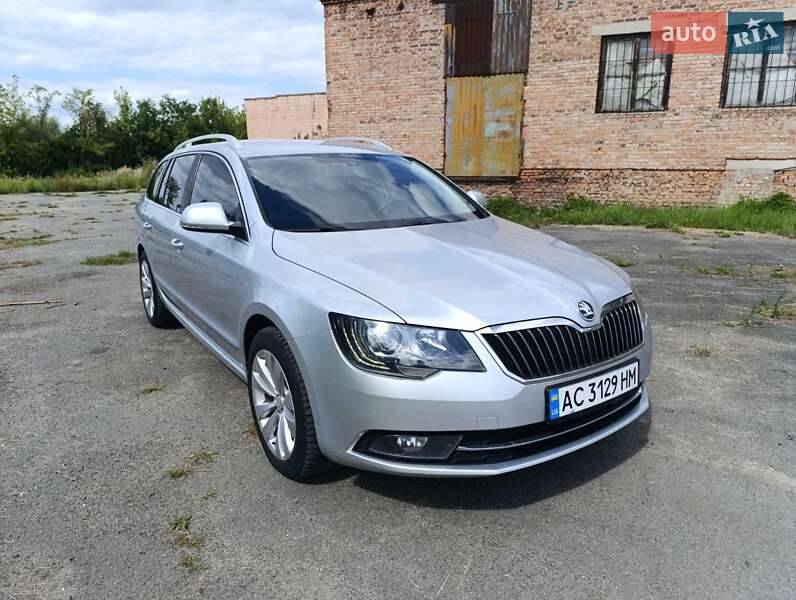 Універсал Skoda Superb 2013 в Ковелі