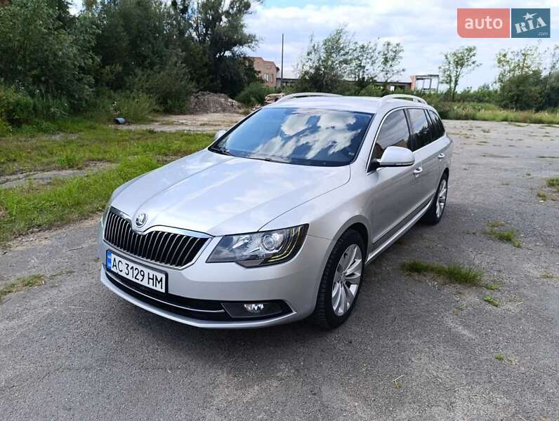 Універсал Skoda Superb 2013 в Ковелі