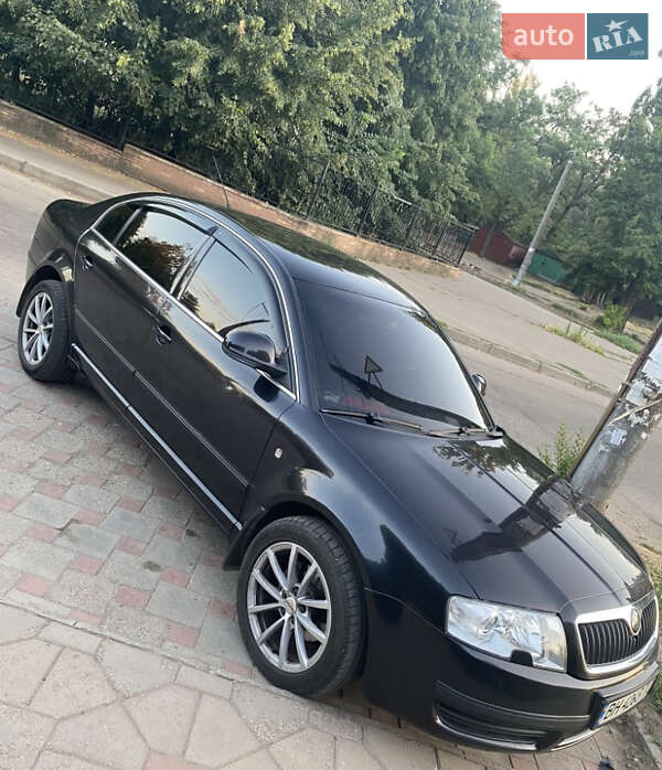 Skoda Superb 2006