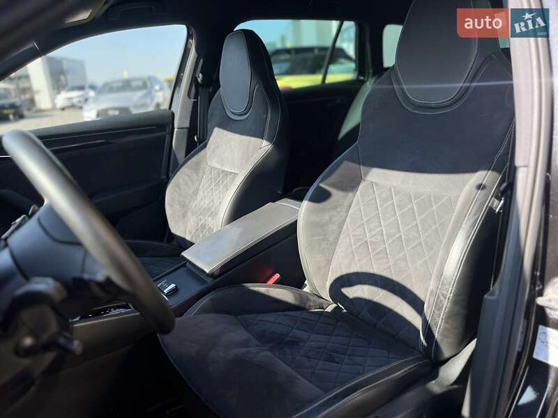 Універсал Skoda Superb 2019 в Стрию