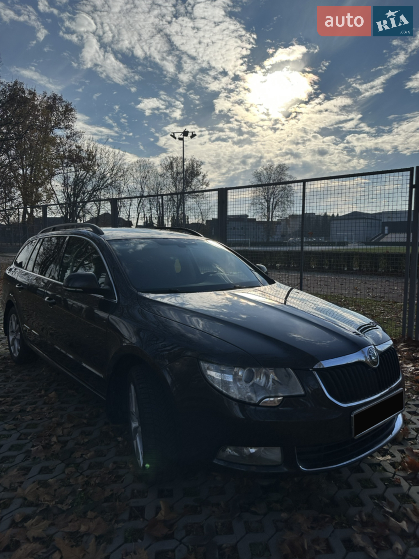 2011 Skoda Superb - мініатюра 10