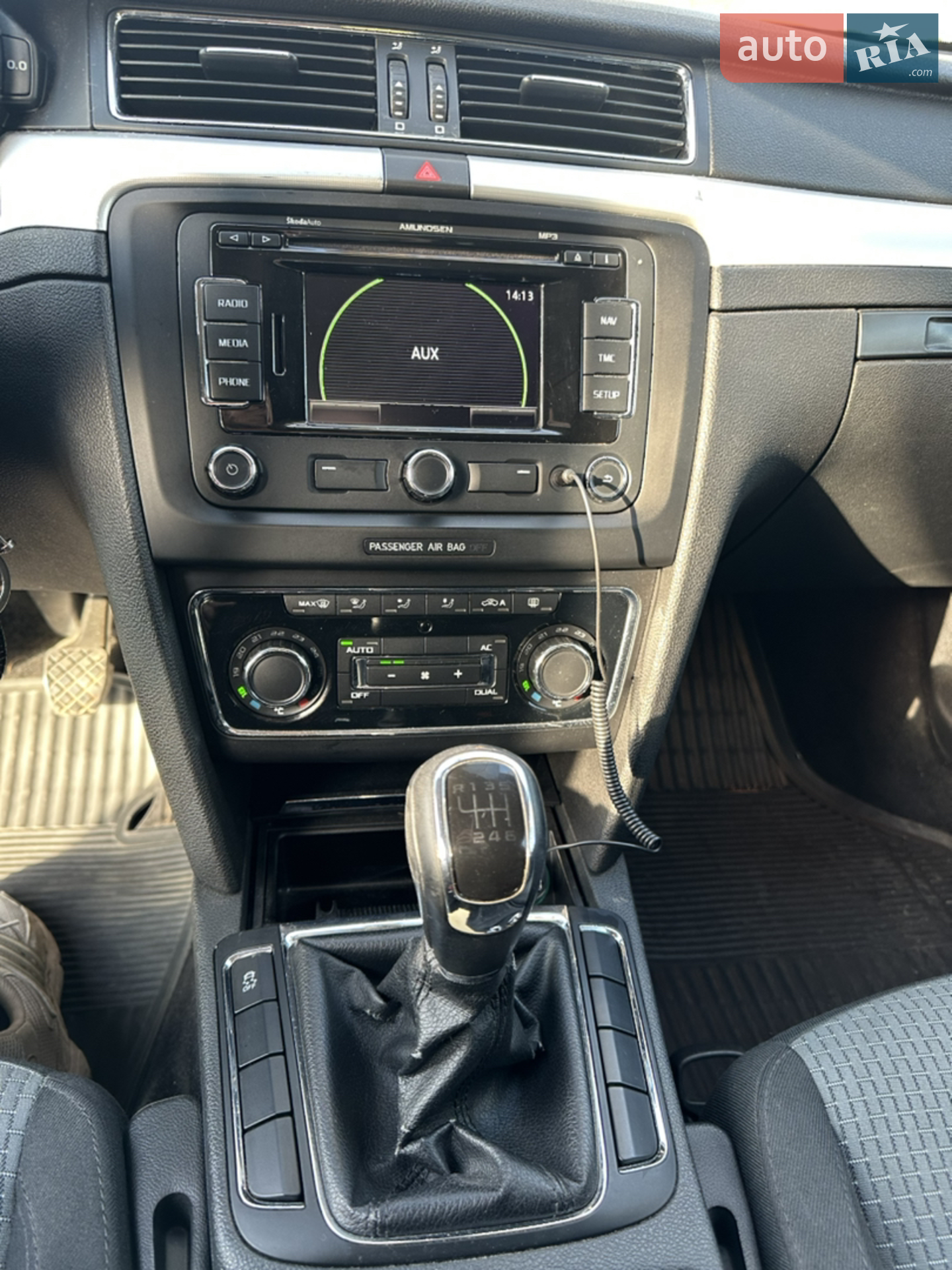 2011 Skoda Superb - мініатюра 16