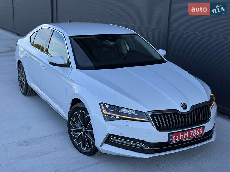 Skoda Superb 2022