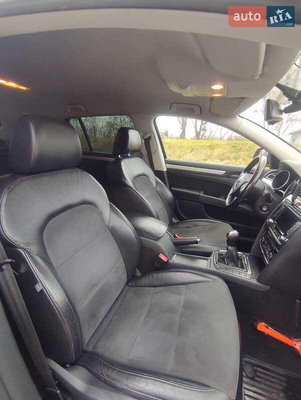 Універсал Skoda Superb 2012 в Самборі