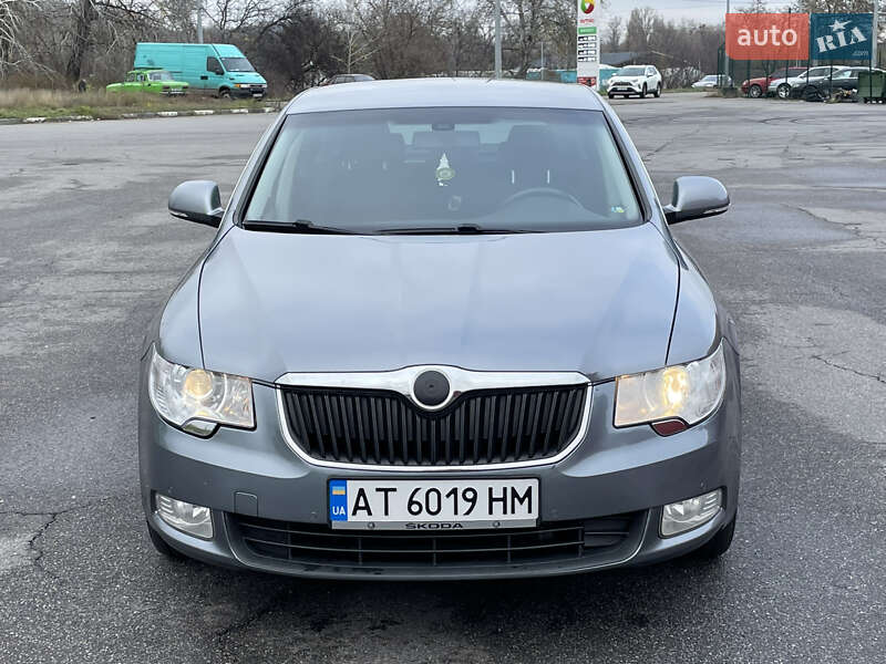 Лифтбек Skoda Superb 2009 в Киеве