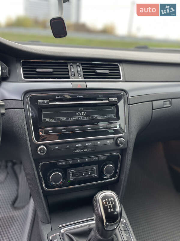 Лифтбек Skoda Superb 2009 в Киеве