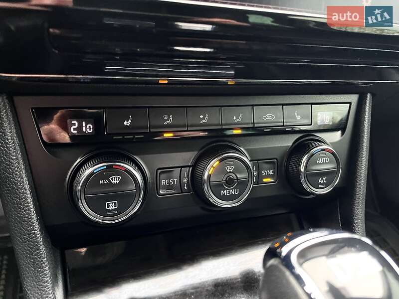 Універсал Skoda Superb 2017 в Луцьку фото 34 Універсал Skoda Superb 2017 в Луцьку