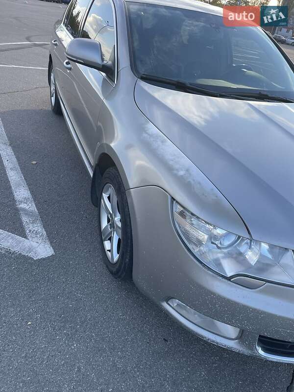 Універсал Skoda Superb 2012 в Дніпрі фото 6 Універсал Skoda Superb 2012 в Дніпрі