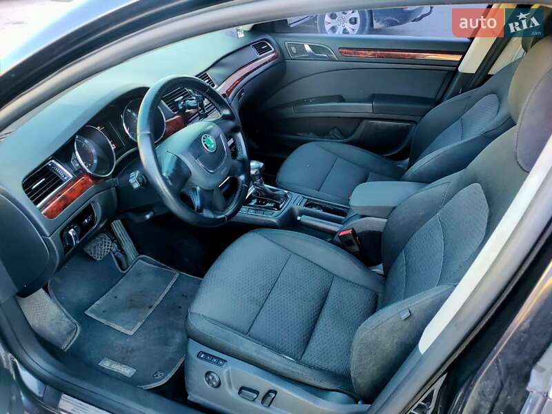 Ліфтбек Skoda Superb 2010 в Львові фото 6 Ліфтбек Skoda Superb 2010 в Львові