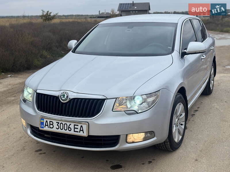 Ліфтбек Skoda Superb 2013 в Києві