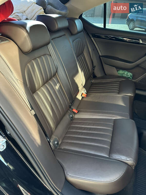 Ліфтбек Skoda Superb 2016 в Надвірній фото 16 Ліфтбек Skoda Superb 2016 в Надвірній