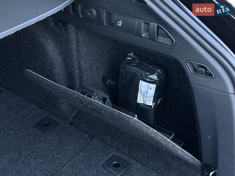 Універсал Skoda Superb 2020 в Мукачевому