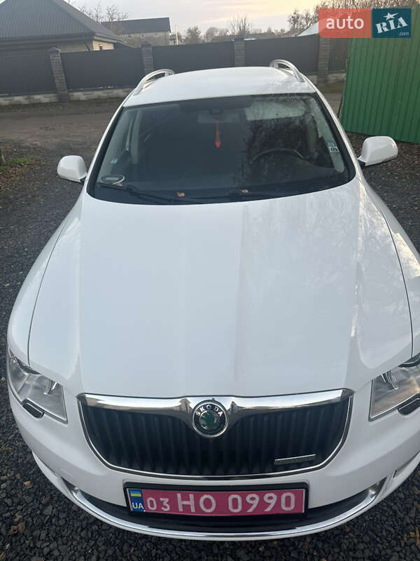 Універсал Skoda Superb 2012 в Ковелі