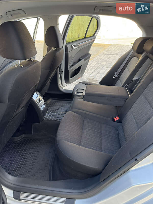 Ліфтбек Skoda Superb 2014 в Ужгороді фото 31 Ліфтбек Skoda Superb 2014 в Ужгороді