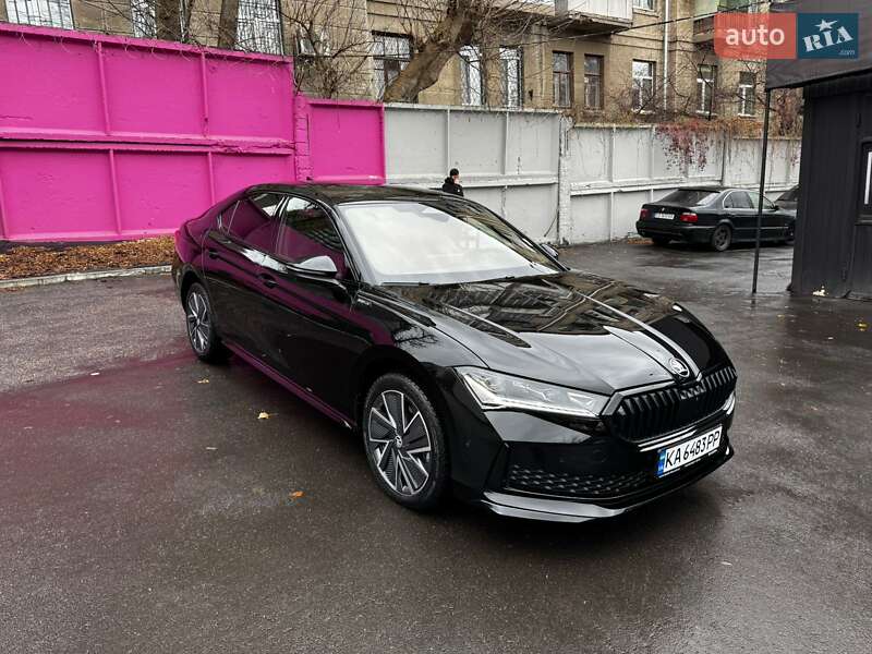Лифтбек Skoda Superb 2025 в Киеве фото 2 Лифтбек Skoda Superb 2025 в Киеве