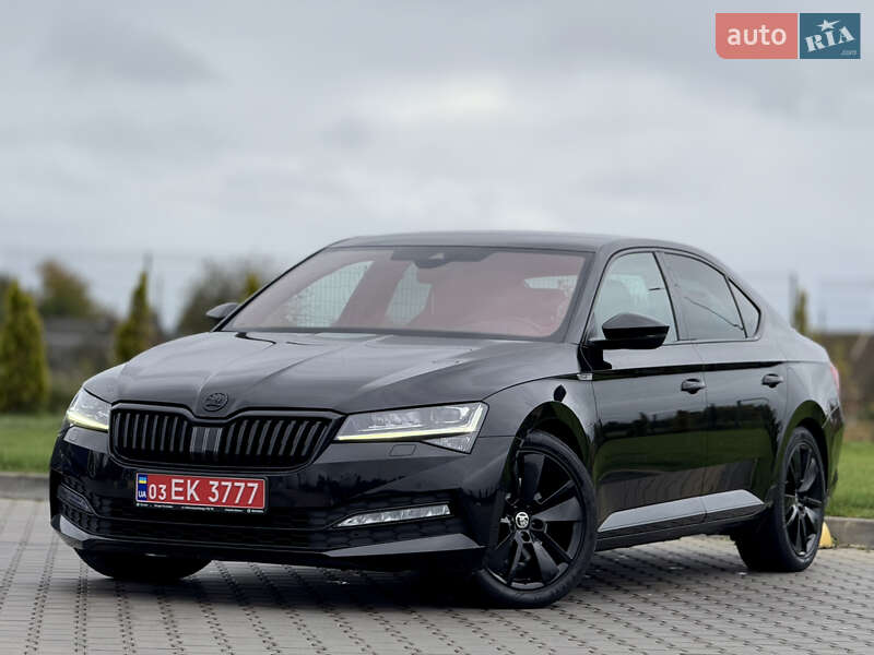 Лифтбек Skoda Superb 2021 в Луцке