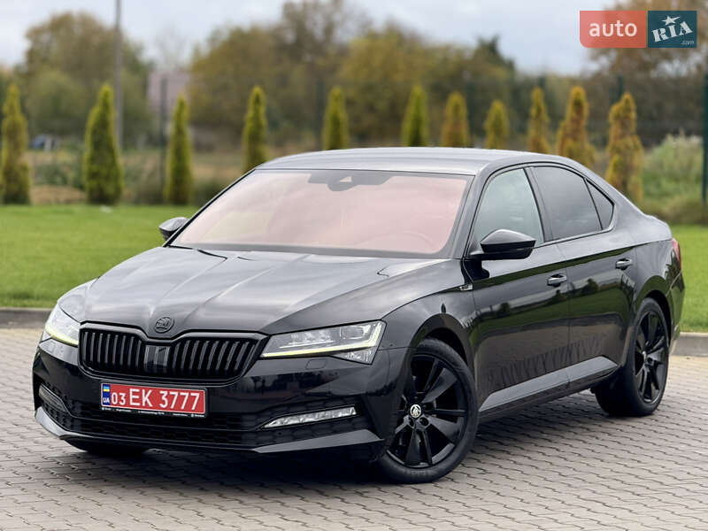 Лифтбек Skoda Superb 2021 в Луцке