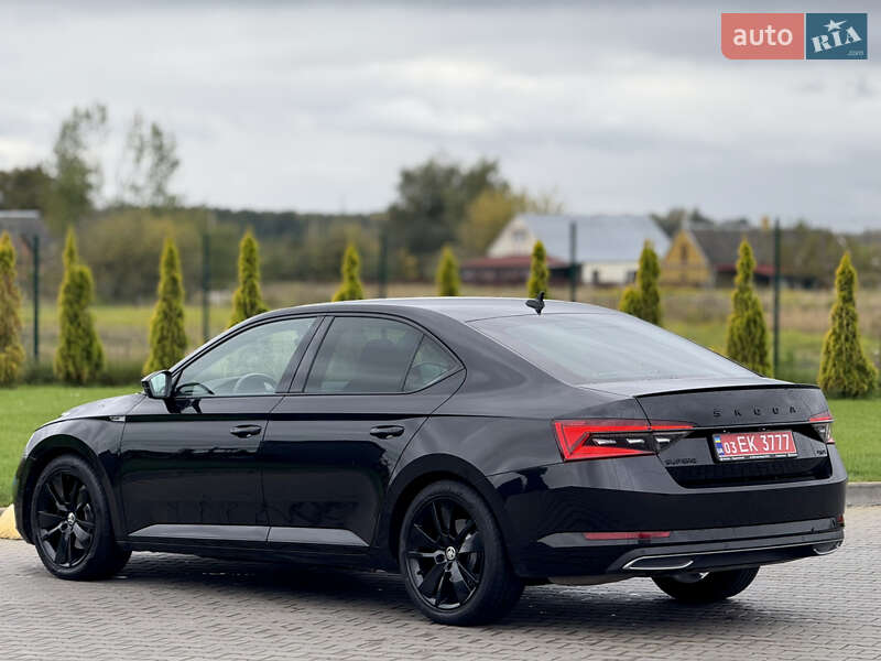 Лифтбек Skoda Superb 2021 в Луцке