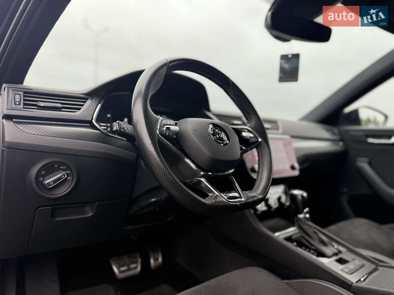 Лифтбек Skoda Superb 2021 в Луцке
